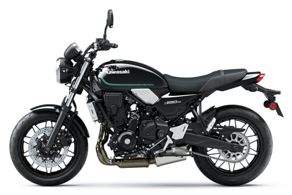 2022年モデル Z650RS メタリックスパークブラック