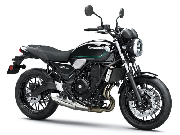 2022年モデル Z650RS メタリックスパークブラック