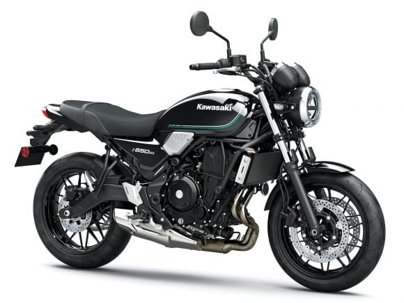 2022年モデル Z650RS メタリックスパークブラック