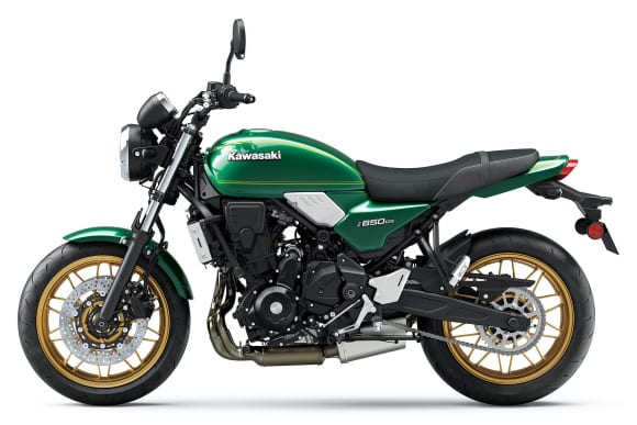 2022年モデル Z650RS キャンディエメラルドグリーン