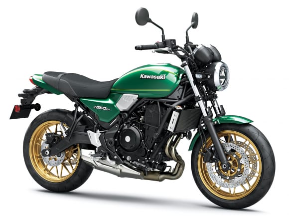 2022年モデル Z650RS キャンディエメラルドグリーン