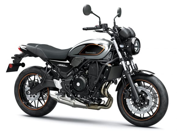 2022年モデル Z650RS メタリックムーンダストグレー×エボニー