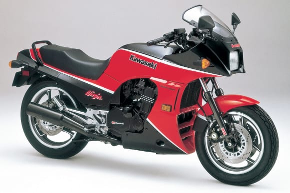 カワサキ GPZ900R(A2)