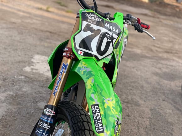 2022年フラットトラック世界選手権 大森雅俊選手の出場マシンKX450のフロントフォーク