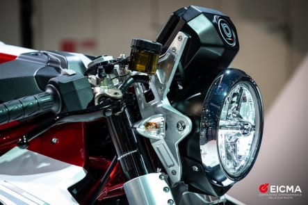 EICMA2021でビモータはカワサキ製1,043㏄エンジン搭載のKB4とKB4RCを発表