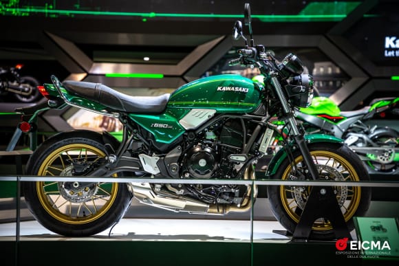 EICMA2021 カワサキブース Z650RS