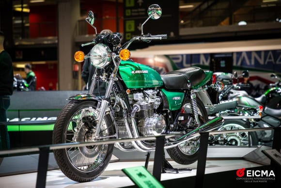 EICMA2021 カワサキブース Z650RS