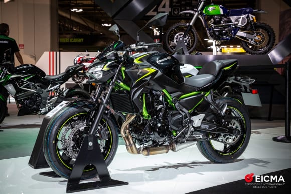 EICMA2021 カワサキZed Festブース Z650