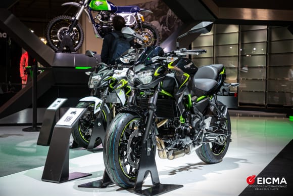 EICMA2021 カワサキZed Festブース Z650 Z125