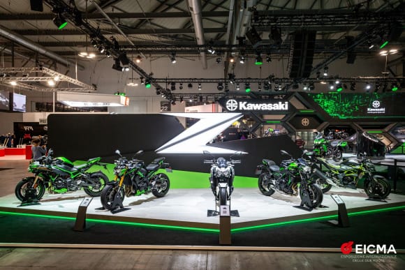 EICMA2021 カワサキZed Festブース