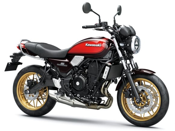 カワサキ 2022年モデル Z650RS 50th Anniversary 7:3ビュー