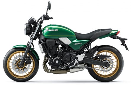 カワサキ 2022年モデル Z650RS(ER650MNFBN) 左サイドビュー