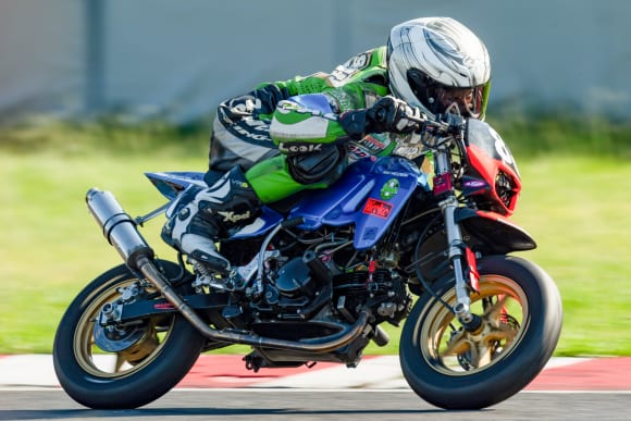 鈴鹿Mini-Moto4時間耐久ロードレース