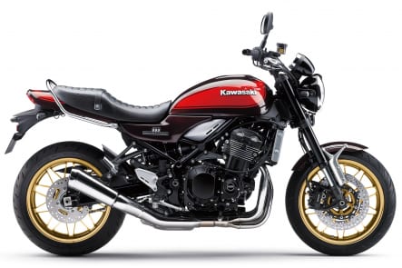 カワサキ 2022年モデル Z900RS 50th Anniversary (ZR900CNACN) 右サイドビュー