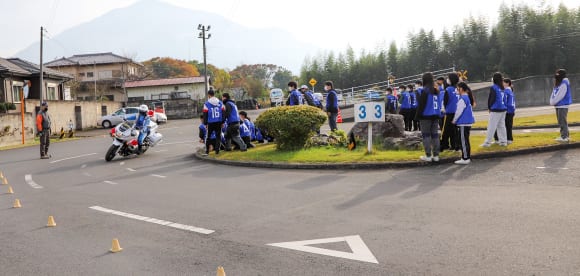 埼玉県「高校生の自動二輪車等の交通安全講習」（秩父）