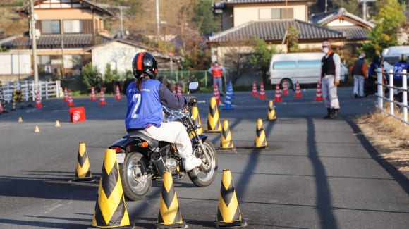埼玉県「高校生の自動二輪車等の交通安全講習」（秩父）