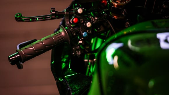 カワサキプラザレーシングチーム ZX-10RR