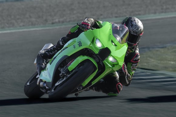 Ninja ZX-10R/RR 2023年モデル_E