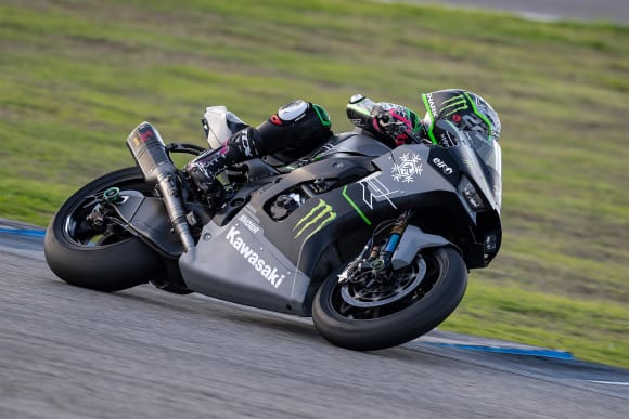 KRT（カワサキレーシングチーム）2023スーパーバイク世界選手権シーズンに向けてテスト
