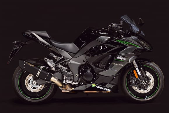 2507K1_Ninja1100用IKAZUCHI_02
